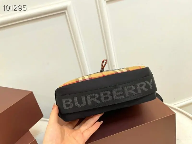 burberry aaa homme mini sac a main s_11010624